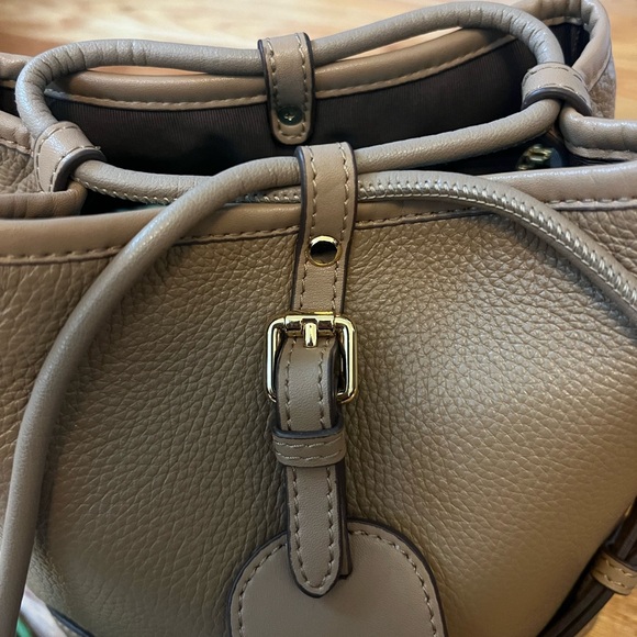 Doris&Jacky Bucket Bag - Picture 12 of 12